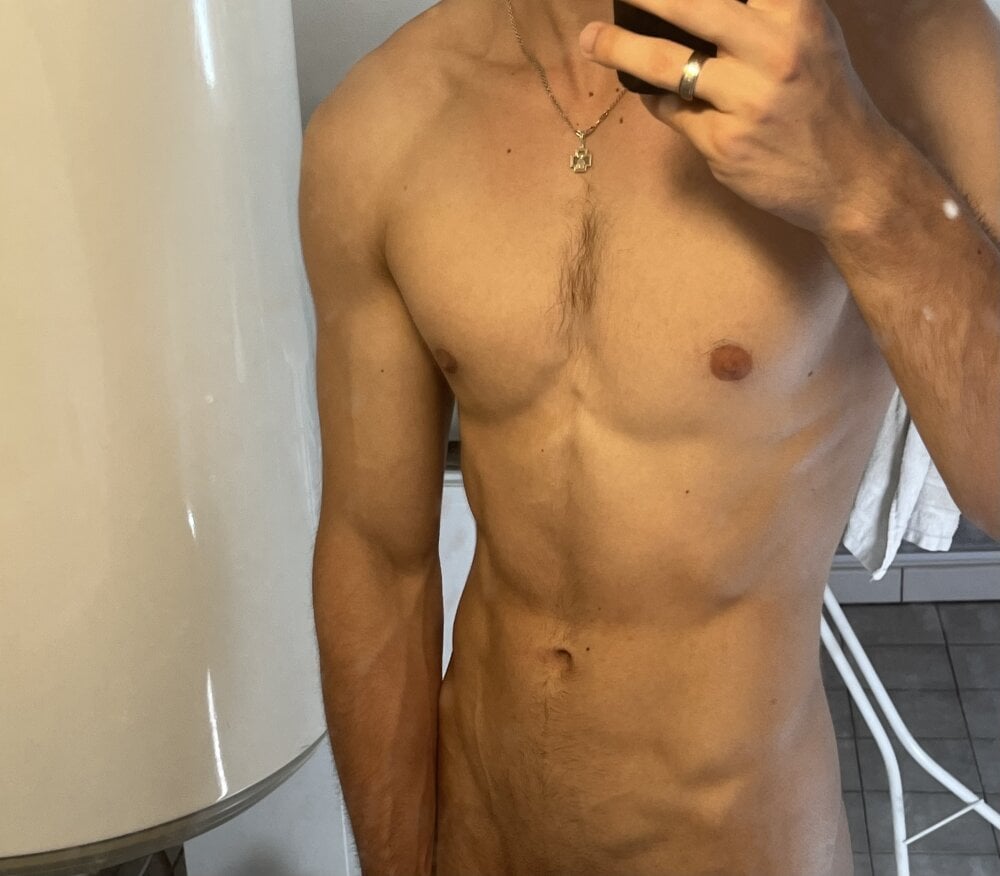 20cm_huy Chatroom