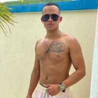 ANGEL_WILDEE Chatroom