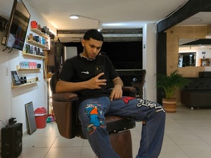 Adamss_23