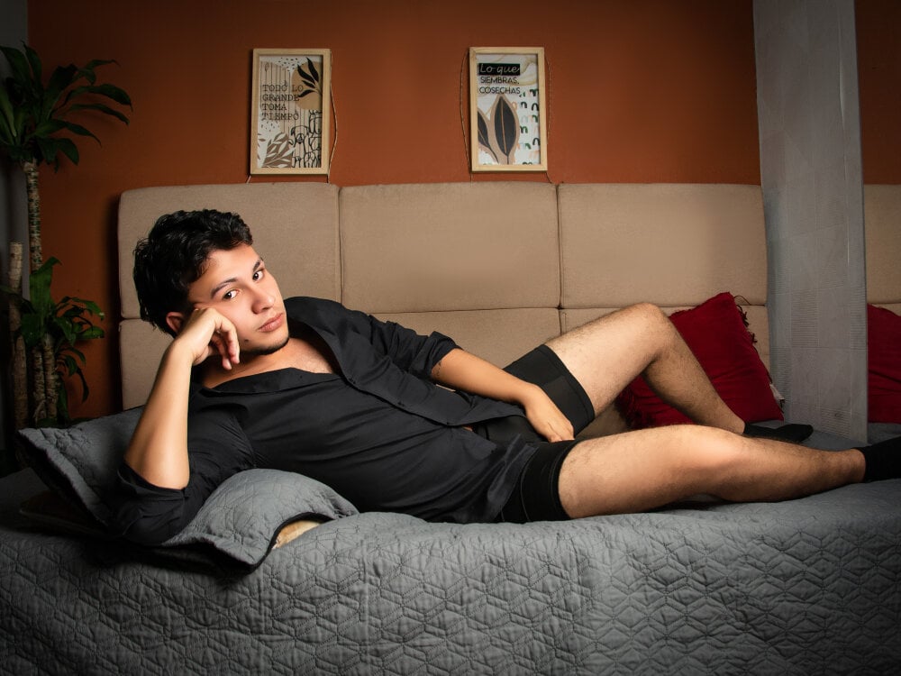 Alan-Smith1 Chatroom