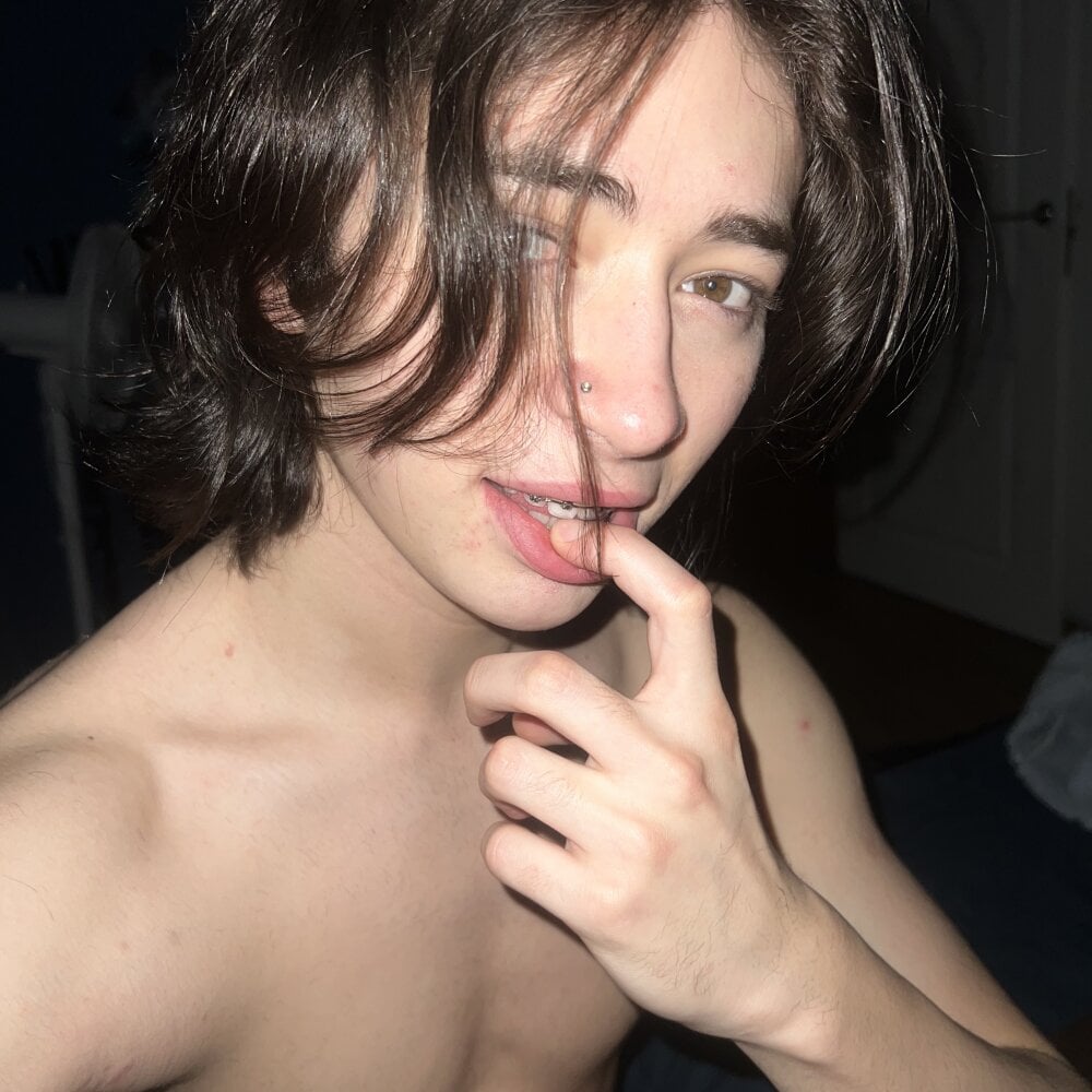 AlanReckless Chatroom