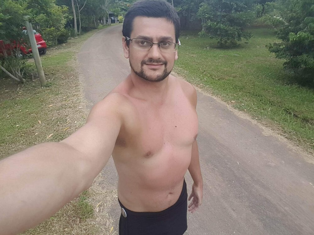 Alex-Naturista Chatroom