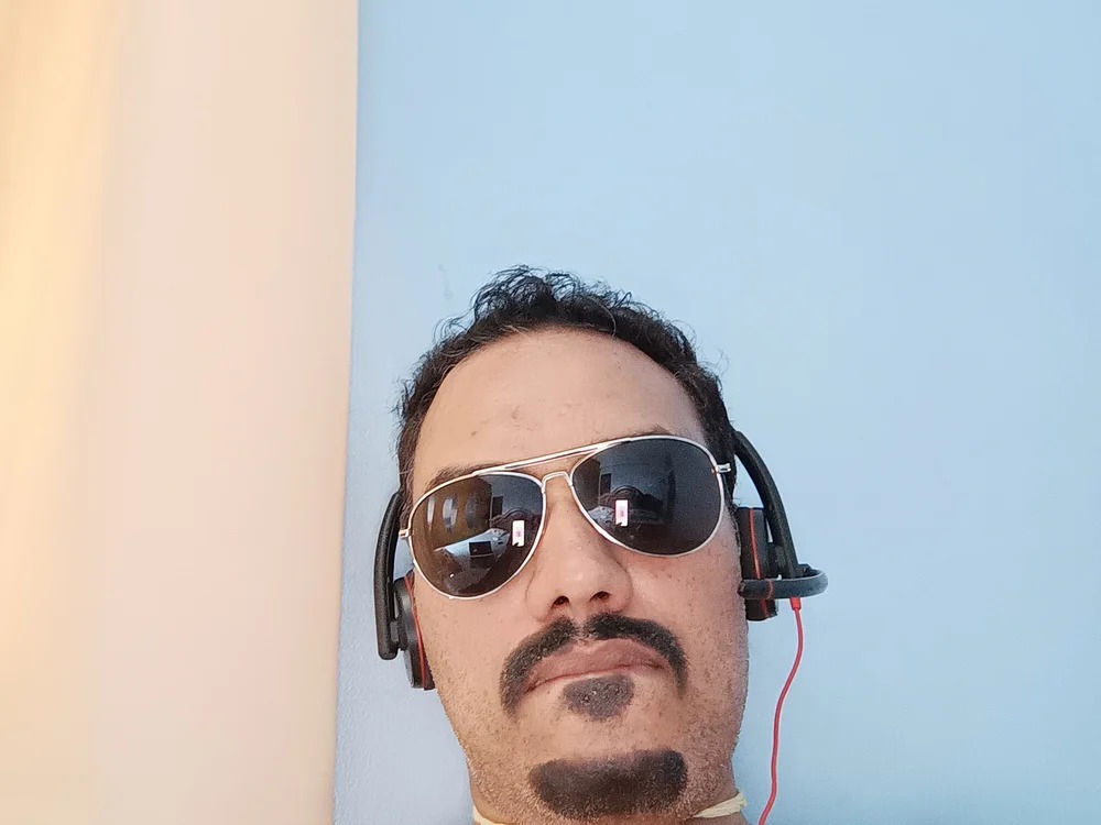 AlexNaidu Chatroom