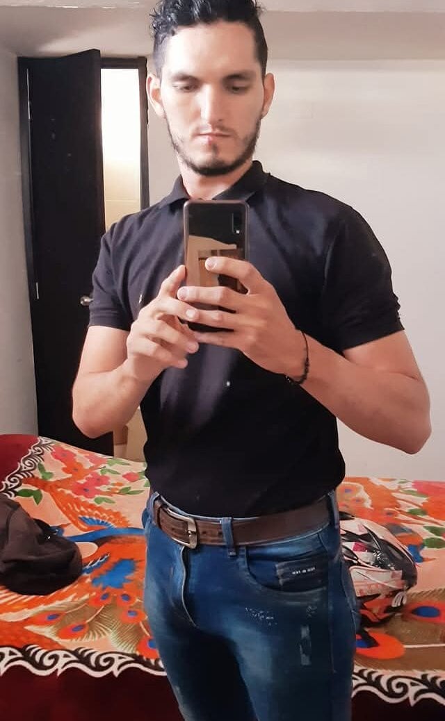 AlexOnlySex Chatroom