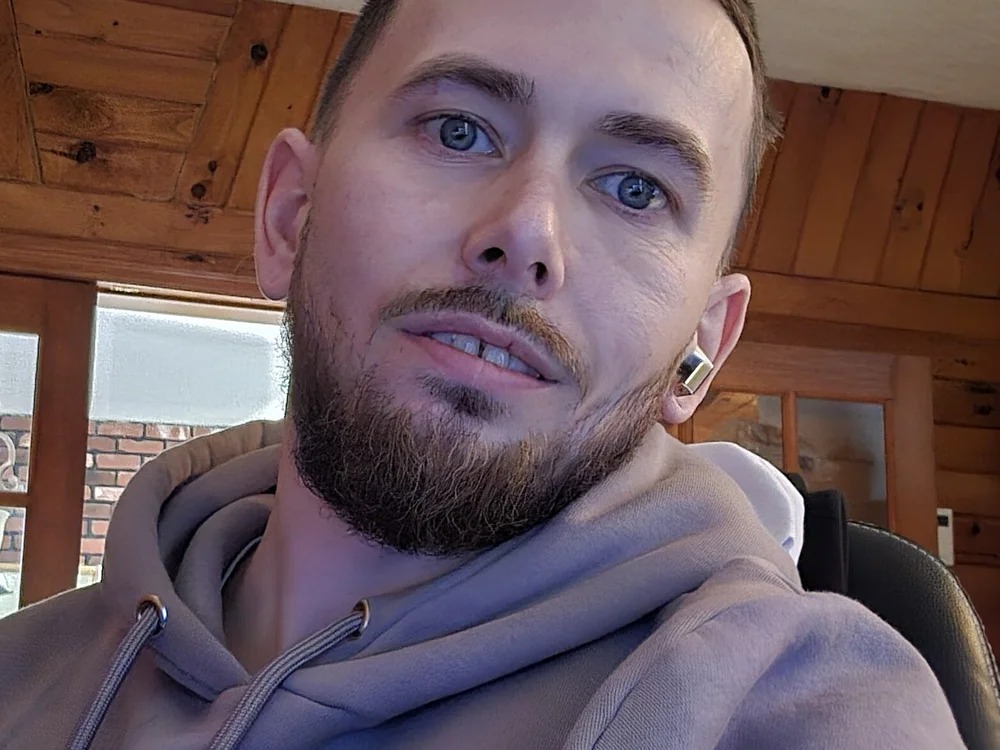 AnguishedGoody1 Chatroom