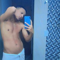 Arii_Oficial Chatroom