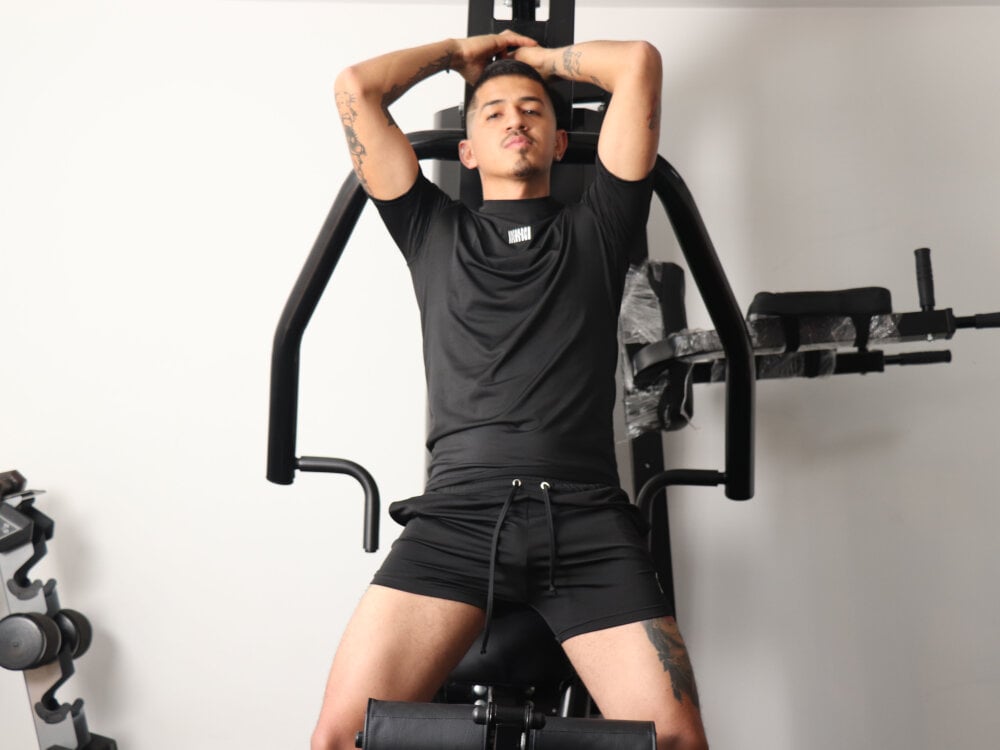 Arnolwilliams Chatroom