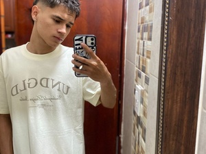 Aron_Boyy