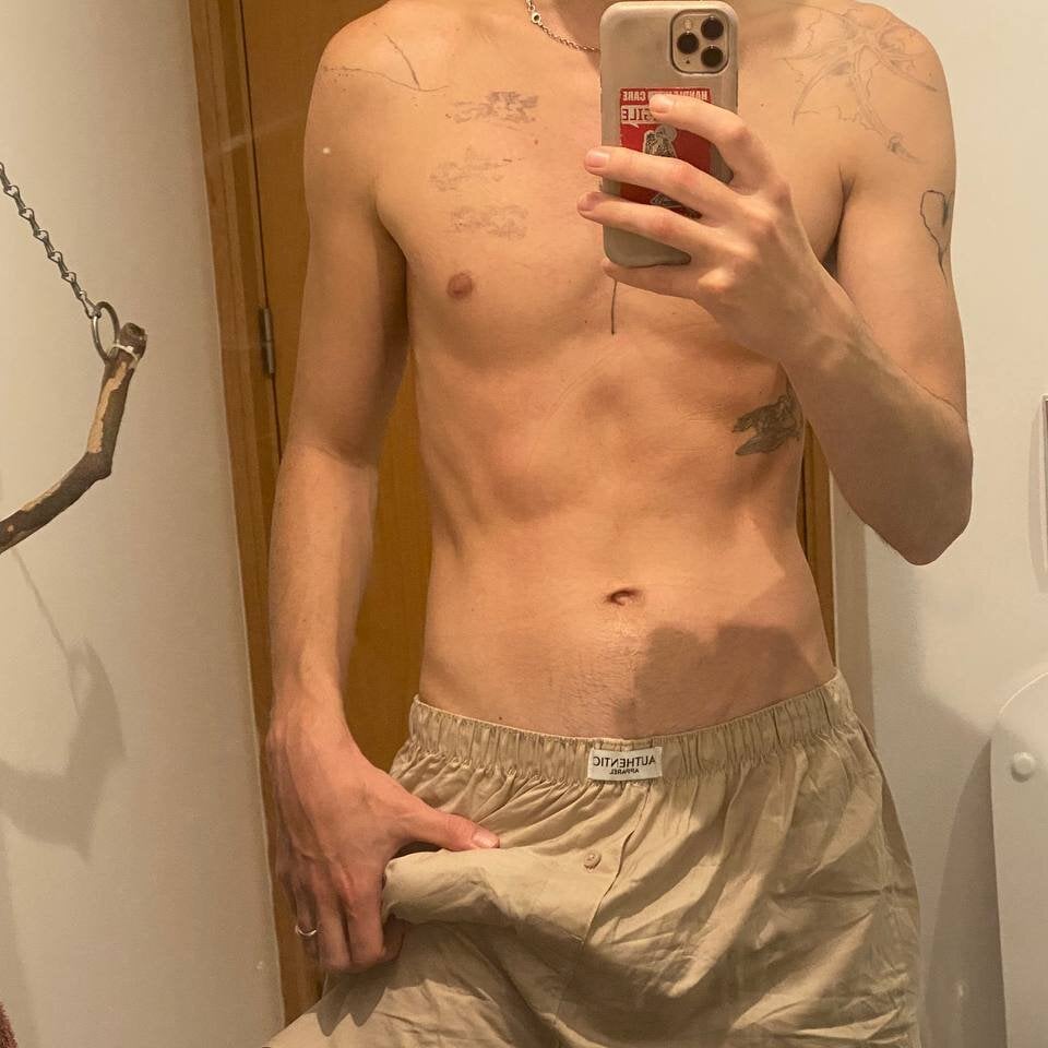 Arty_x_alex Chatroom