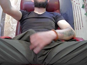 AwesomeBigcock