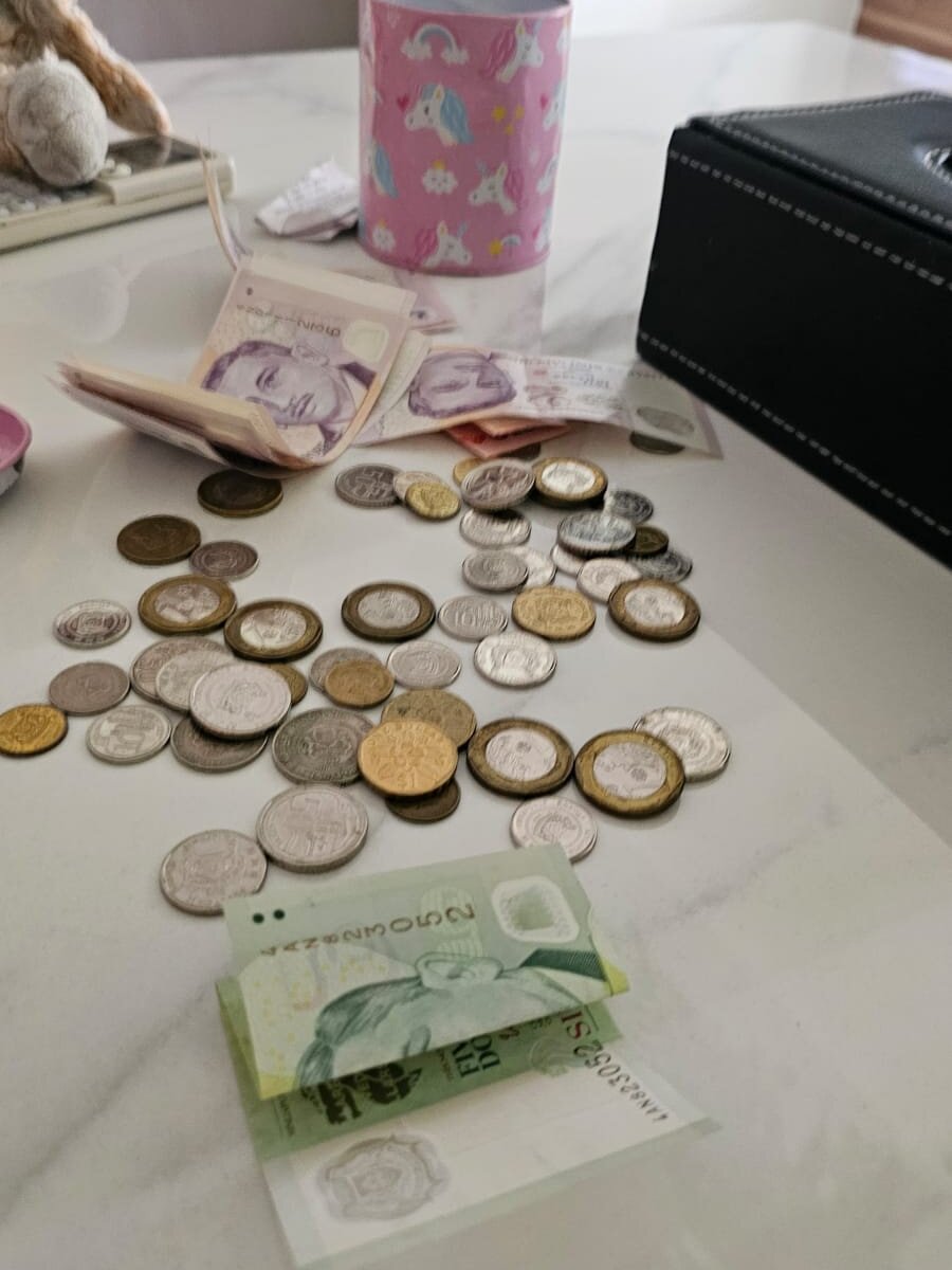 Ayie1822@xh Chatroom