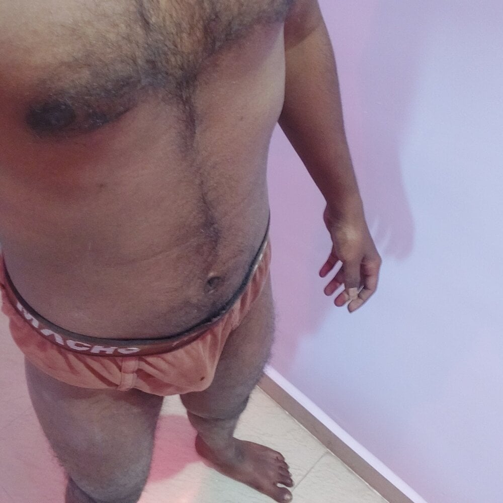 BLACKSUNNYBBC Chatroom