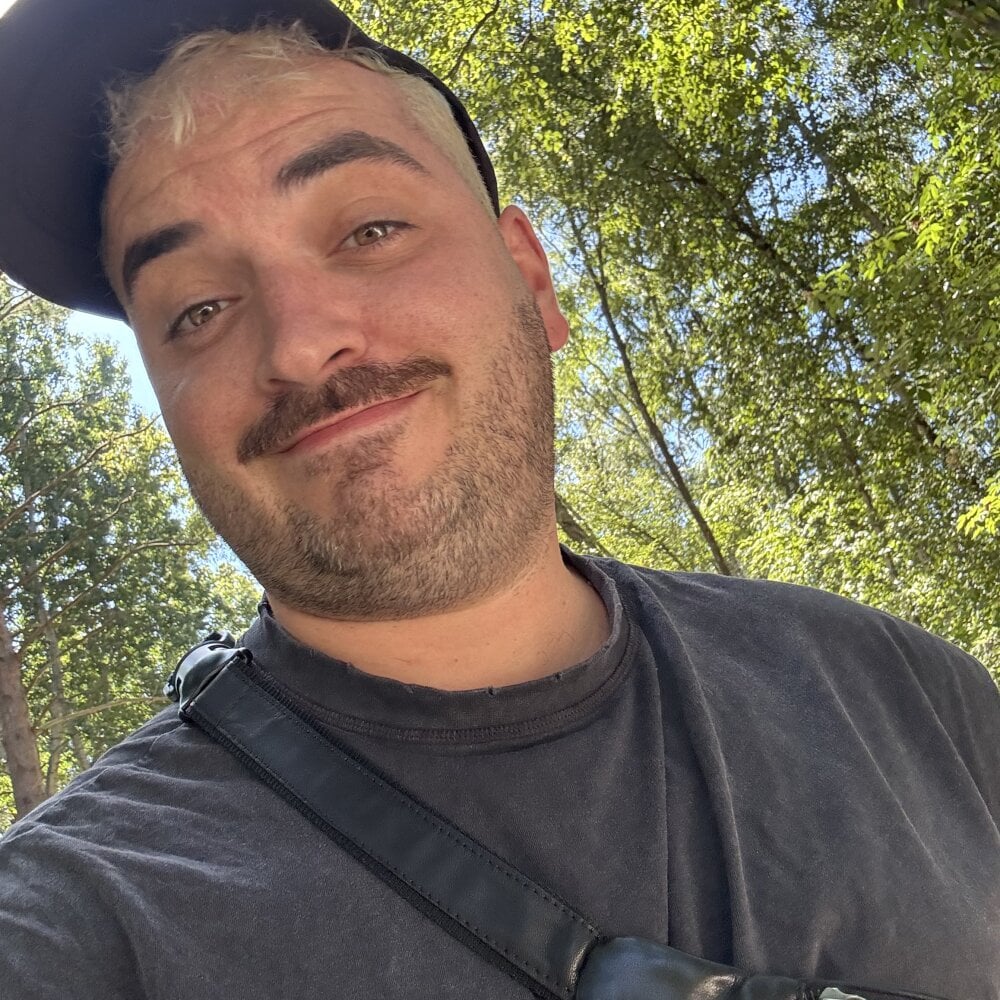 Bearlover66 Chatroom