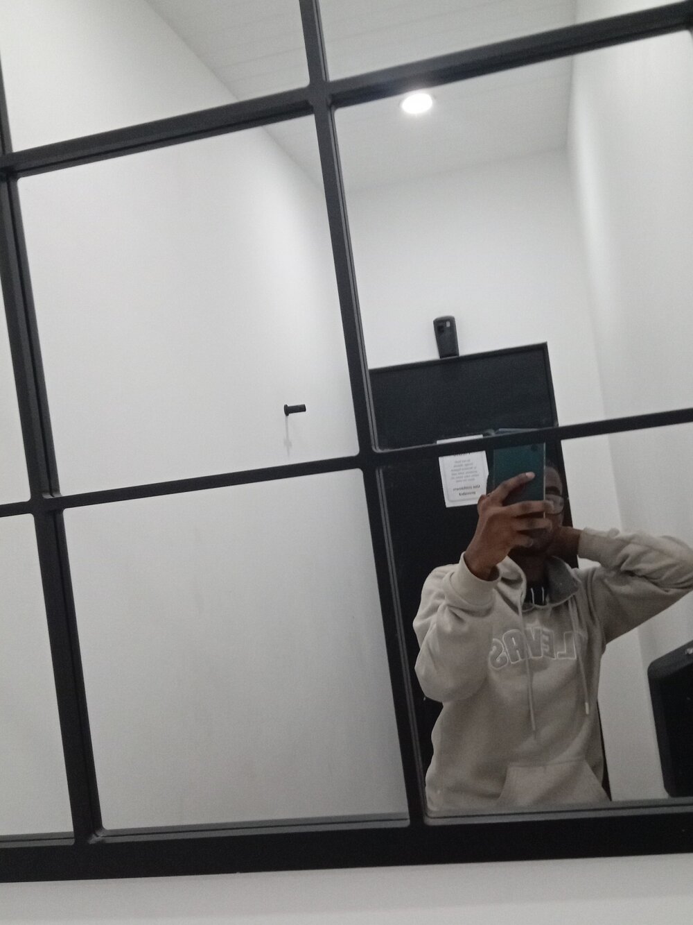 BlackXhosaStallion Chatroom