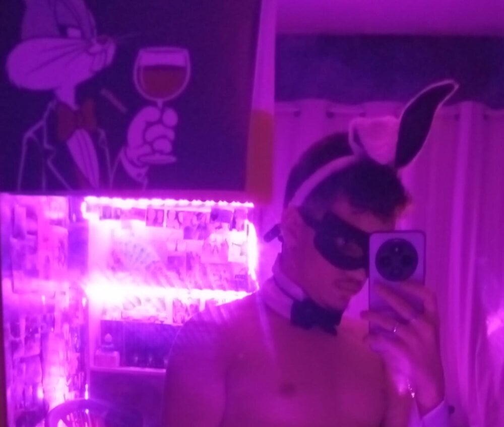 Black_Rabbit Chatroom