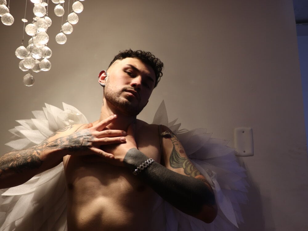 BodyInkDesire Chatroom