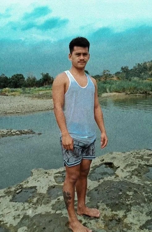BoyNextWindow Chatroom