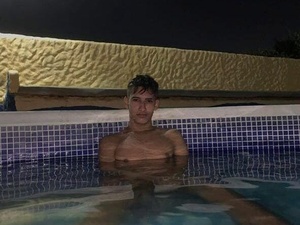 Boy_Slim18