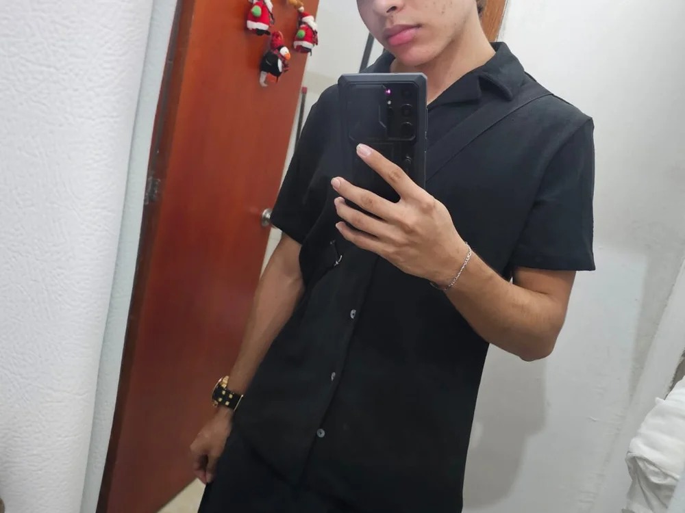 Boy_king28 Chatroom