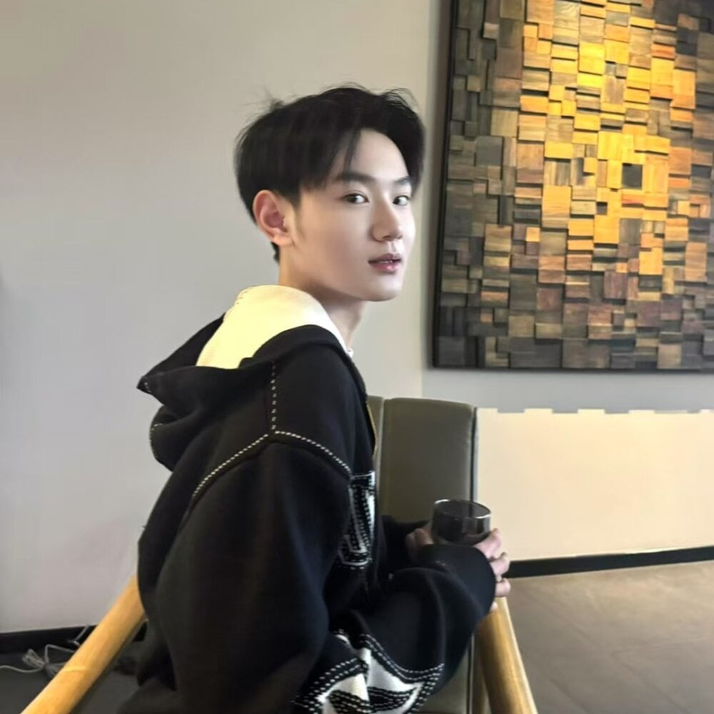 Boygayhouse Chatroom