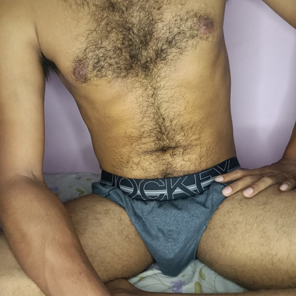 Brown_Dik Chatroom