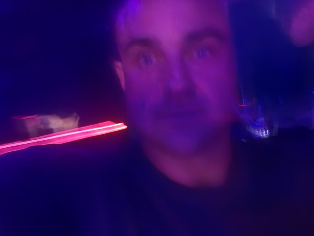 BulbasaurIsmettv Chatroom