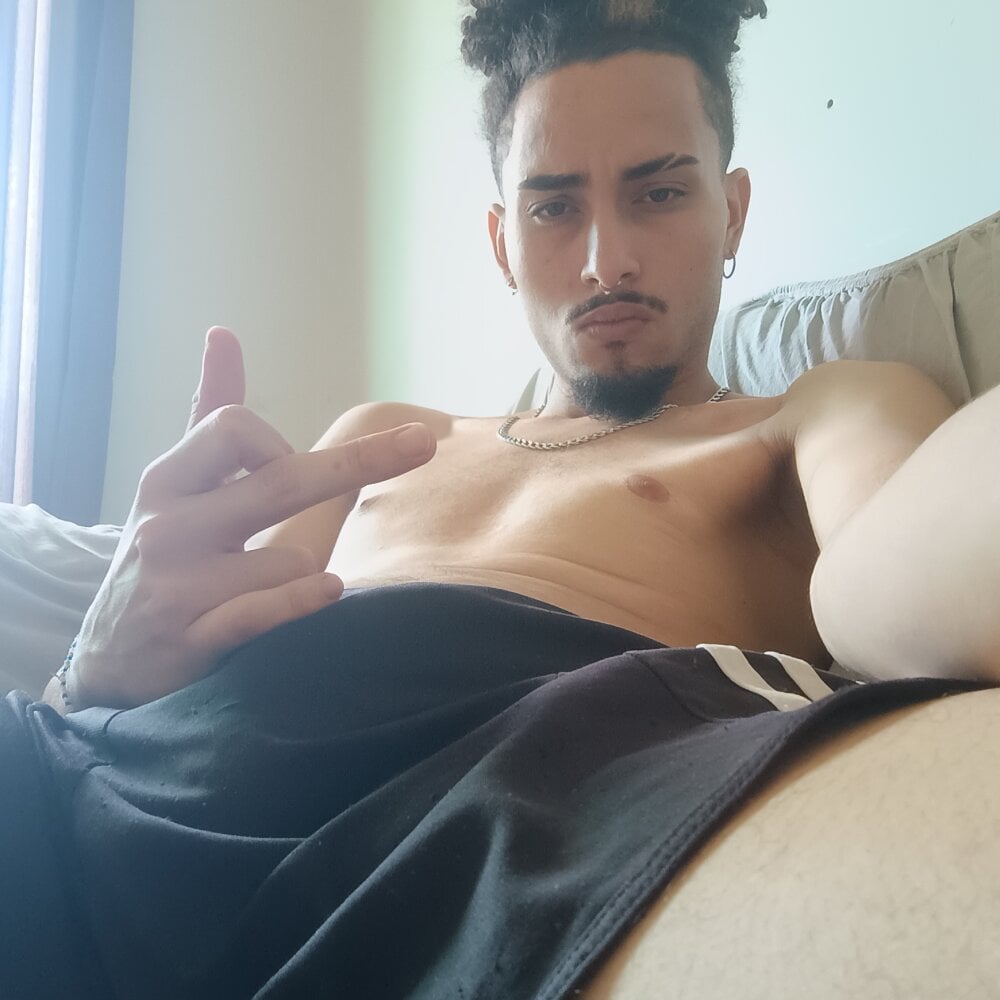 CANABRAVA21CM Chatroom