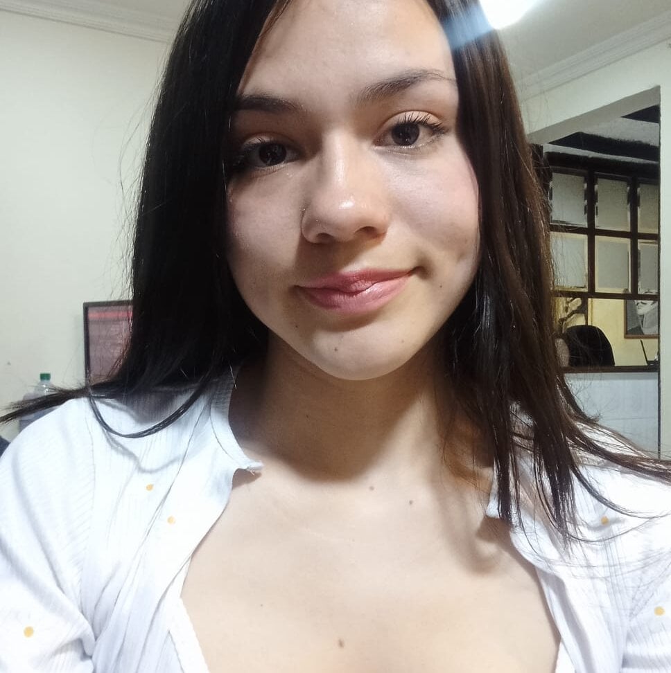 CHARLOTTE__05 Chatroom