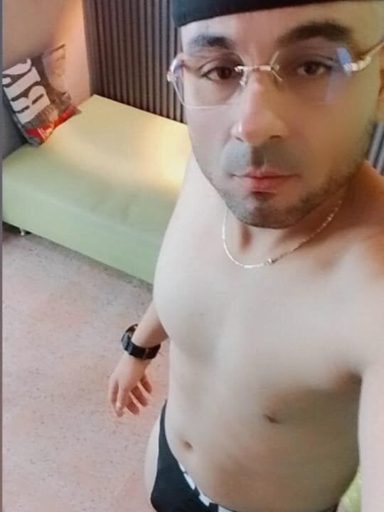 CHRISTIAN_PARKERR Chatroom