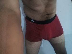COme8989