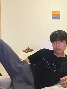 CallMeLukaa Chatroom