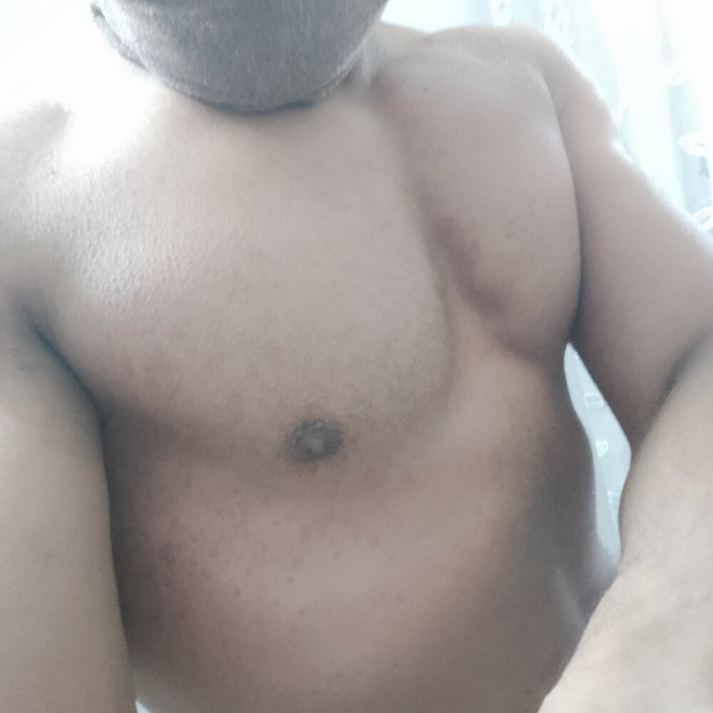 Captain_M122 Chatroom