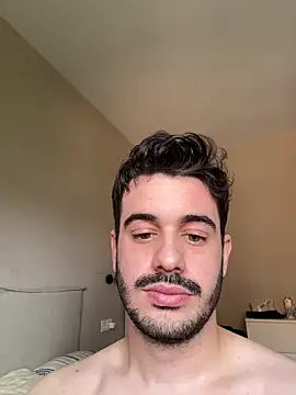 Carl242000 Chatroom
