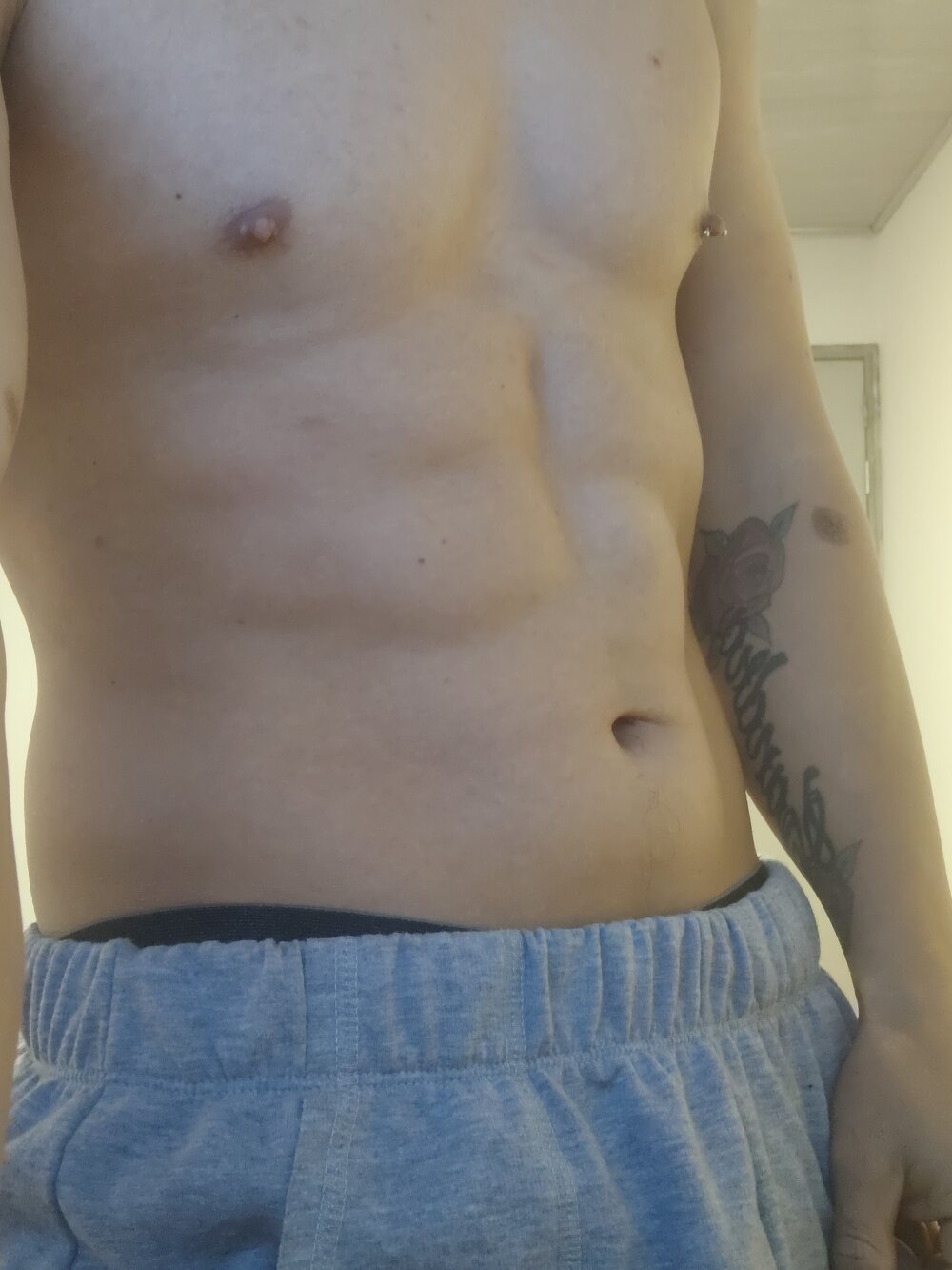 Carlomorelo Chatroom