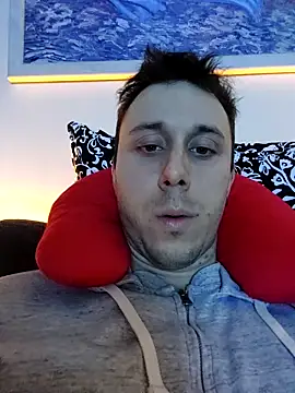 Cazzettostorto99 Chatroom