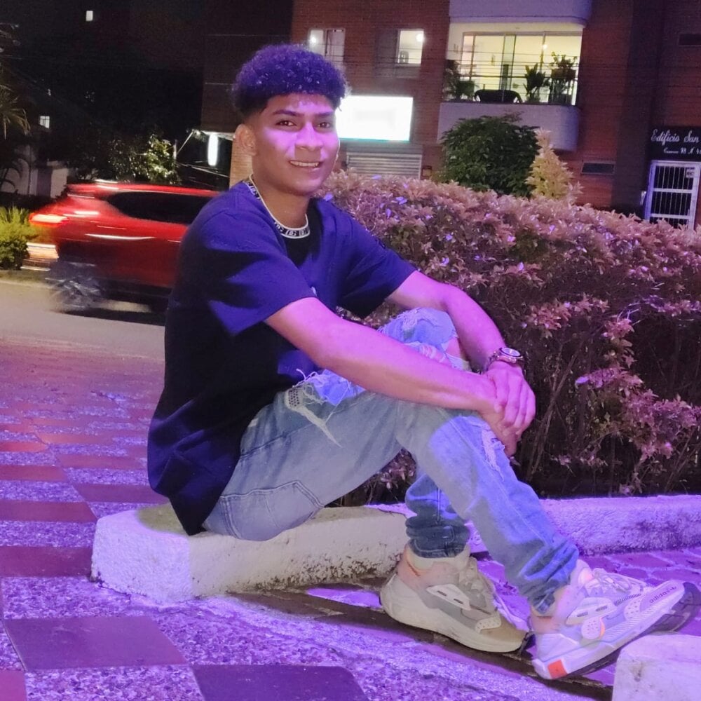 Clarense_Bill Chatroom