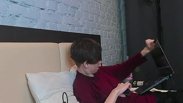 Clifford_Martinez_ Chatroom