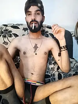 Cum_swallow_boy Chatroom