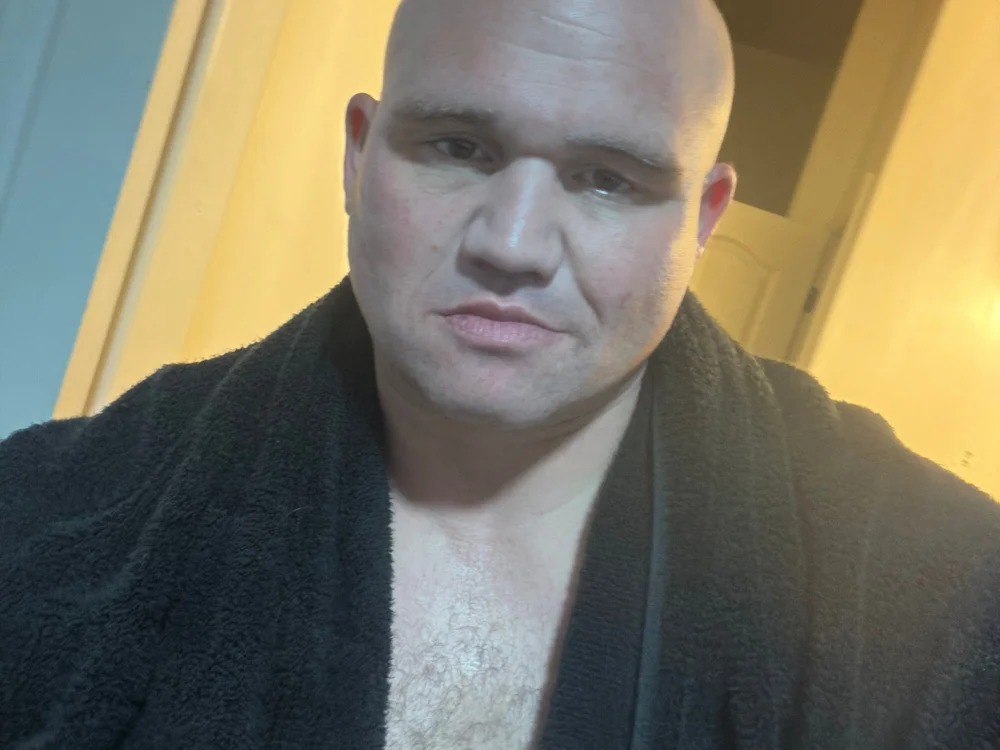 Curiousguy4444 Chatroom