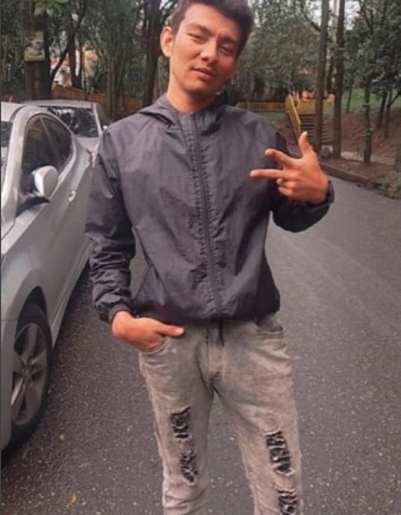 DOMINIT_HOTS7 Chatroom