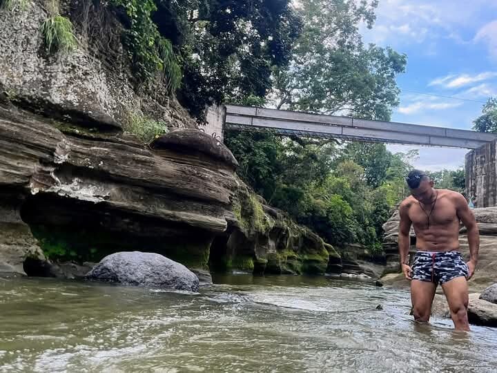 DaamonSlader_ Chatroom