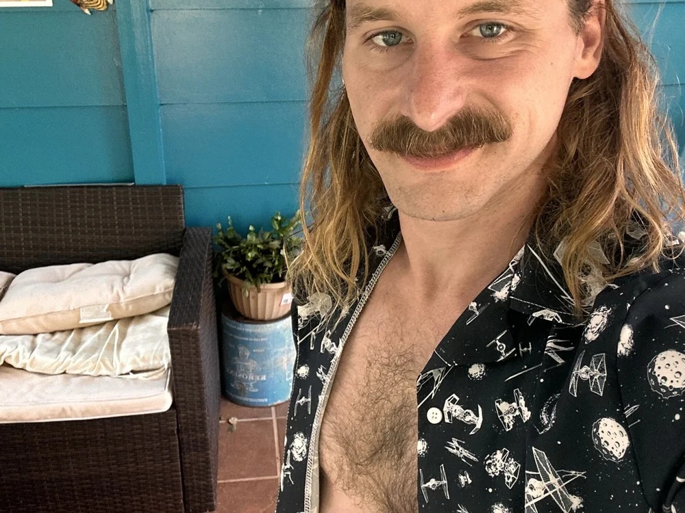 Dadbodnextdoor Chatroom