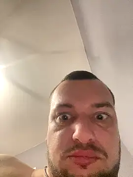 DanielXKing Chatroom