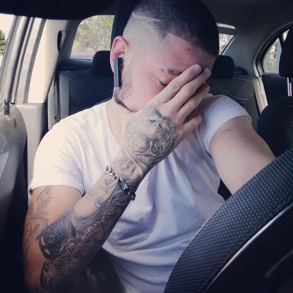 Dantedick20 Chatroom