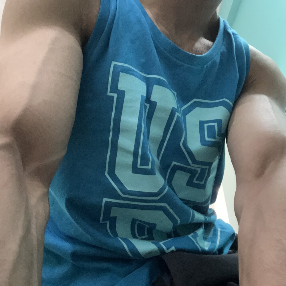 DarkMasterDesire Chatroom