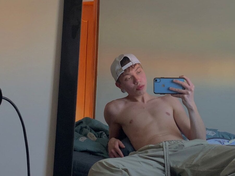 David_twink13 Chatroom