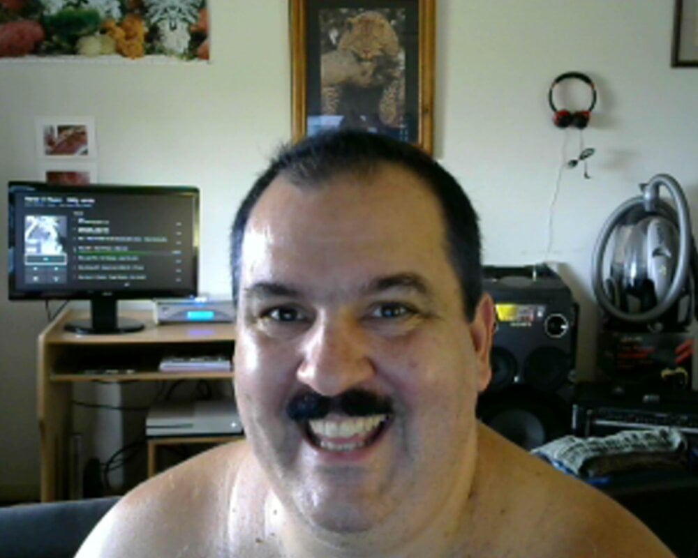Denistheman Chatroom