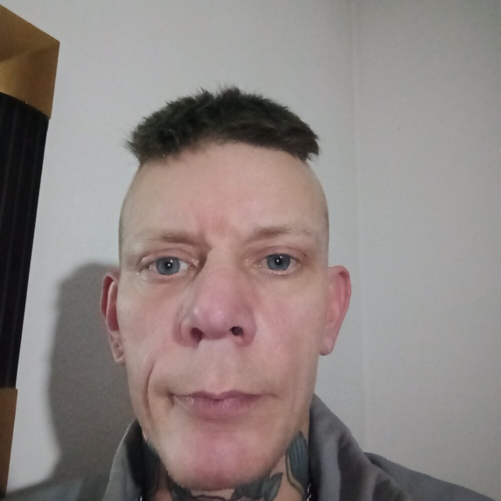 Der_Schoene_Penis Chatroom