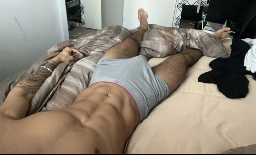 Dick_dude28 Chatroom