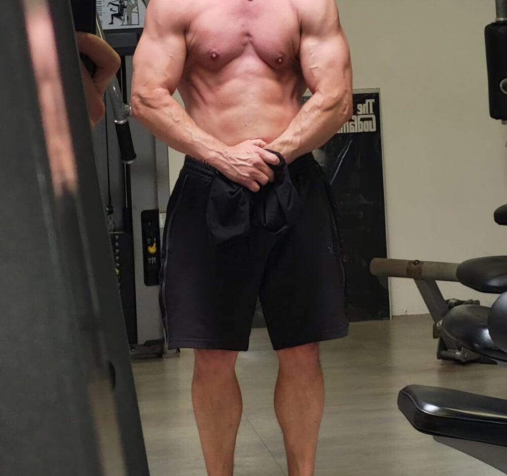 DirtyCockCumRims69 Chatroom